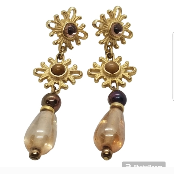 VINTAGE ORNATE GOLDTONE WITH ART GLASS BEADS & CABACHONS STATEMENT DROP EARRINGS - Picture 3 of 4